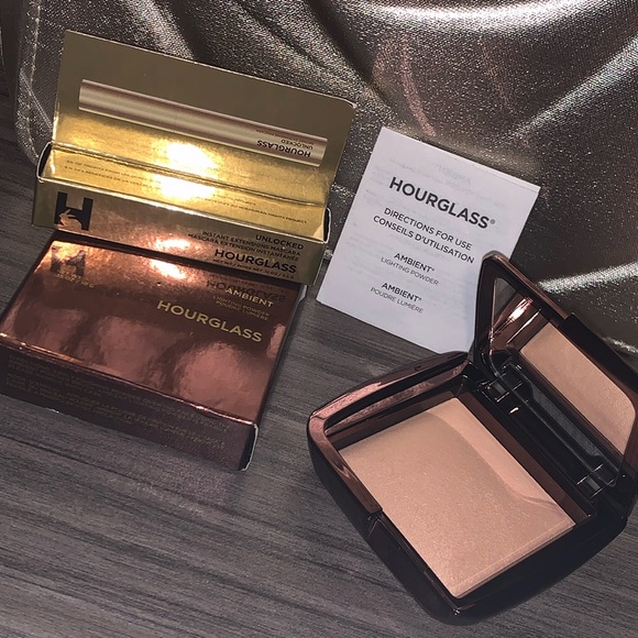 Hourglass New In Box Ambient Lighting Powder✨Free Mini Hourglass Mascara✨ - Picture 2 of 8